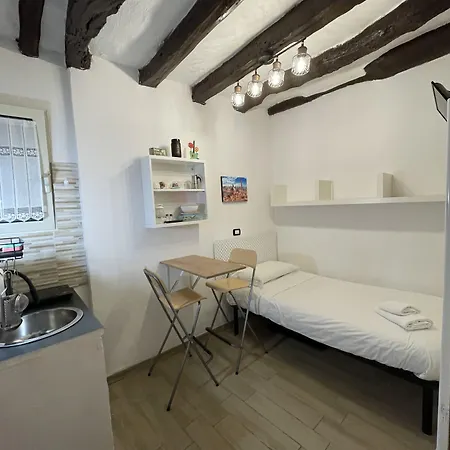 Apartament Housmart Torleone 13 Bolonia
