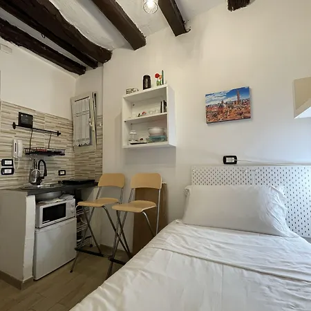 Apartment Housmart Torleone 13 *