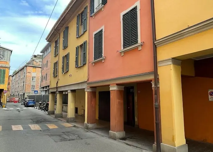 Apartament Housmart Torleone 13 *